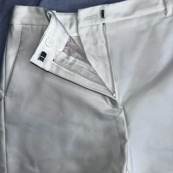 Zara Classic White Women's Shorts - Picture 5 of 15